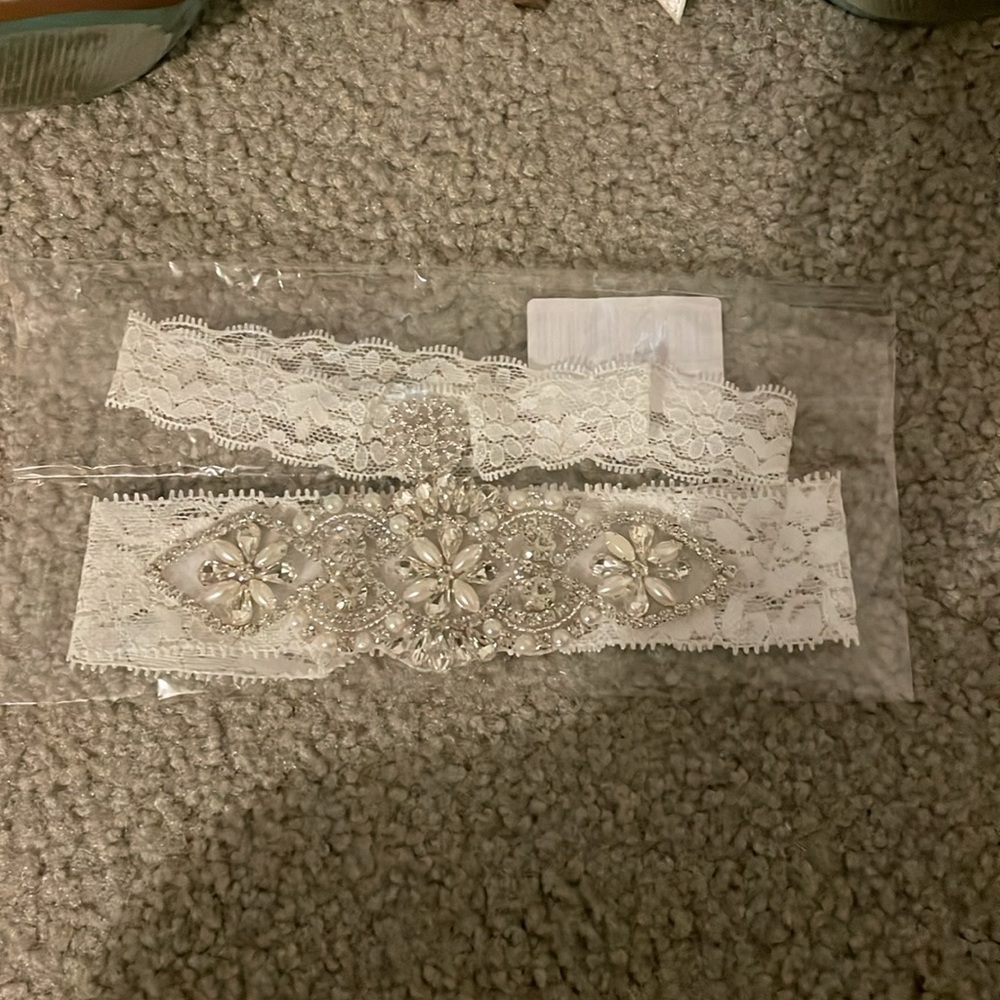 Heels - Picture 3 of 4